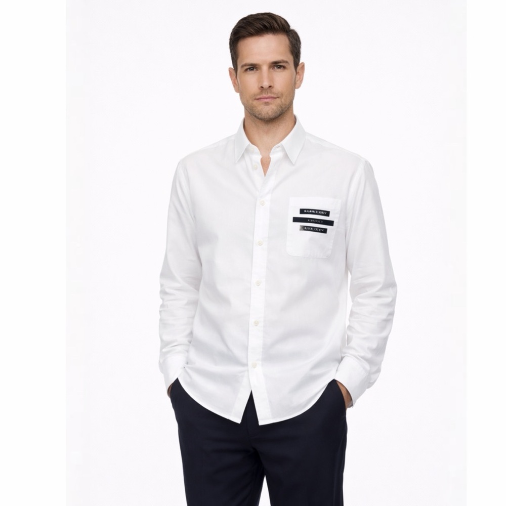 [Burberry] Classic White Logo Button Down